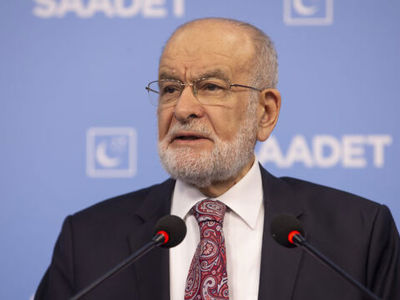 Karamollaoğlu ve Davutoğlu Saadet Partisi grubunda konuştu